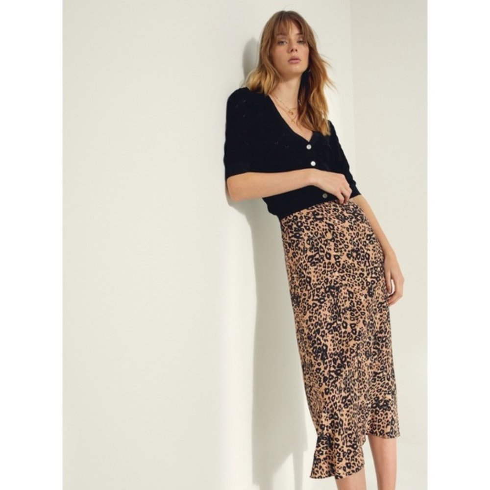 Aritzia Wilfred Leopard Print Midi Skirt